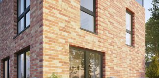 Stilul englezesc în construcții: caramida aparentă și caramida plină